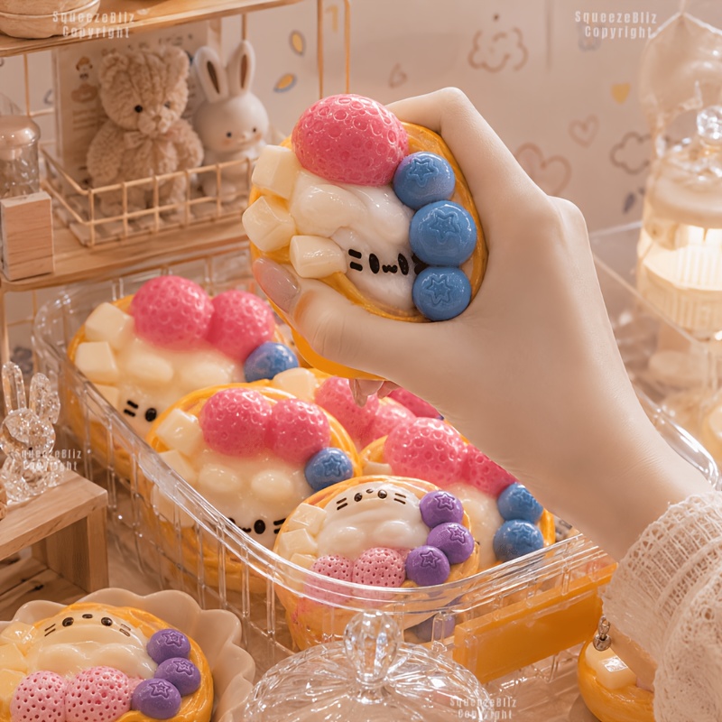 Cute Strawberry Egg Tart Squis - Edc Car Carry reseña y precio
